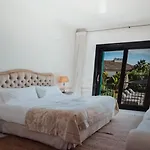 Villa Gironella