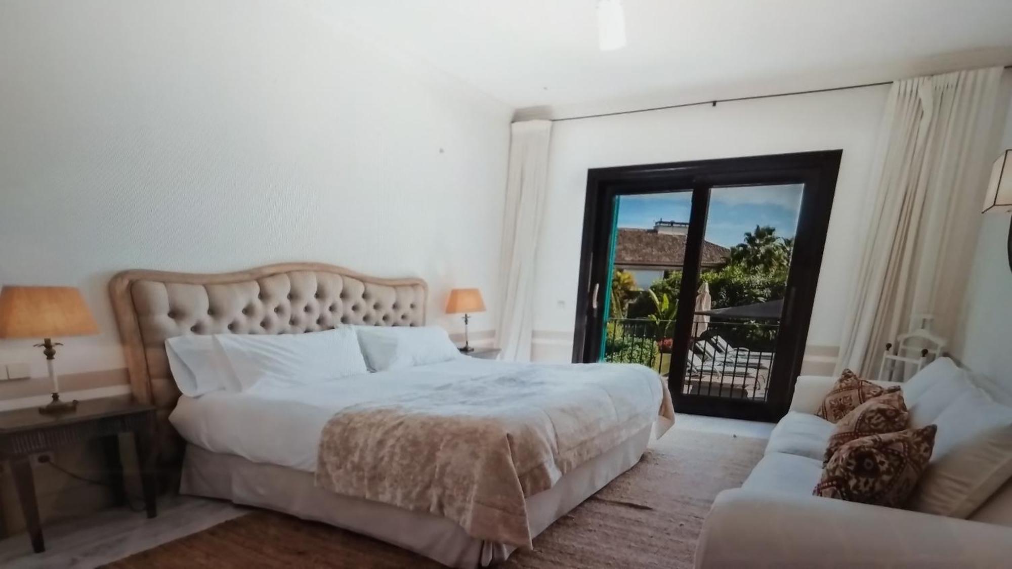 Apartment Gironella